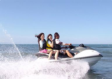 ジェットスキーの写真