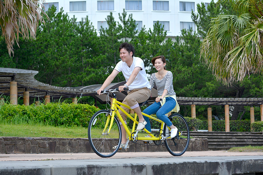 ダンデムバイクでサイクリング